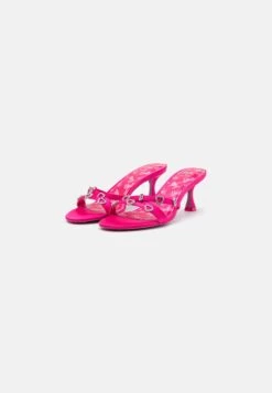 Barbie X Aldo Mule - Mules À Talons - Fuchsia -Magasin De Vêtements De Mode Pour Femmes 13171d3c9eb1469d9cd3574b18c2b4d8