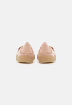 Clarks Barleigh Low - Baskets Basses - Pale Peach 9 Clarks Barleigh Low - Baskets Basses - Pale Peach -Magasin De Vêtements De Mode Pour Femmes 135ed3043ab14cd48d137f8b4dc2c792