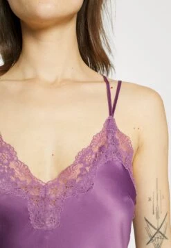 Anna Field Chemise De Nuit / Nuisette - Pink -Magasin De Vêtements De Mode Pour Femmes 1d3ee3b2edc04d61933aec58ae10abce