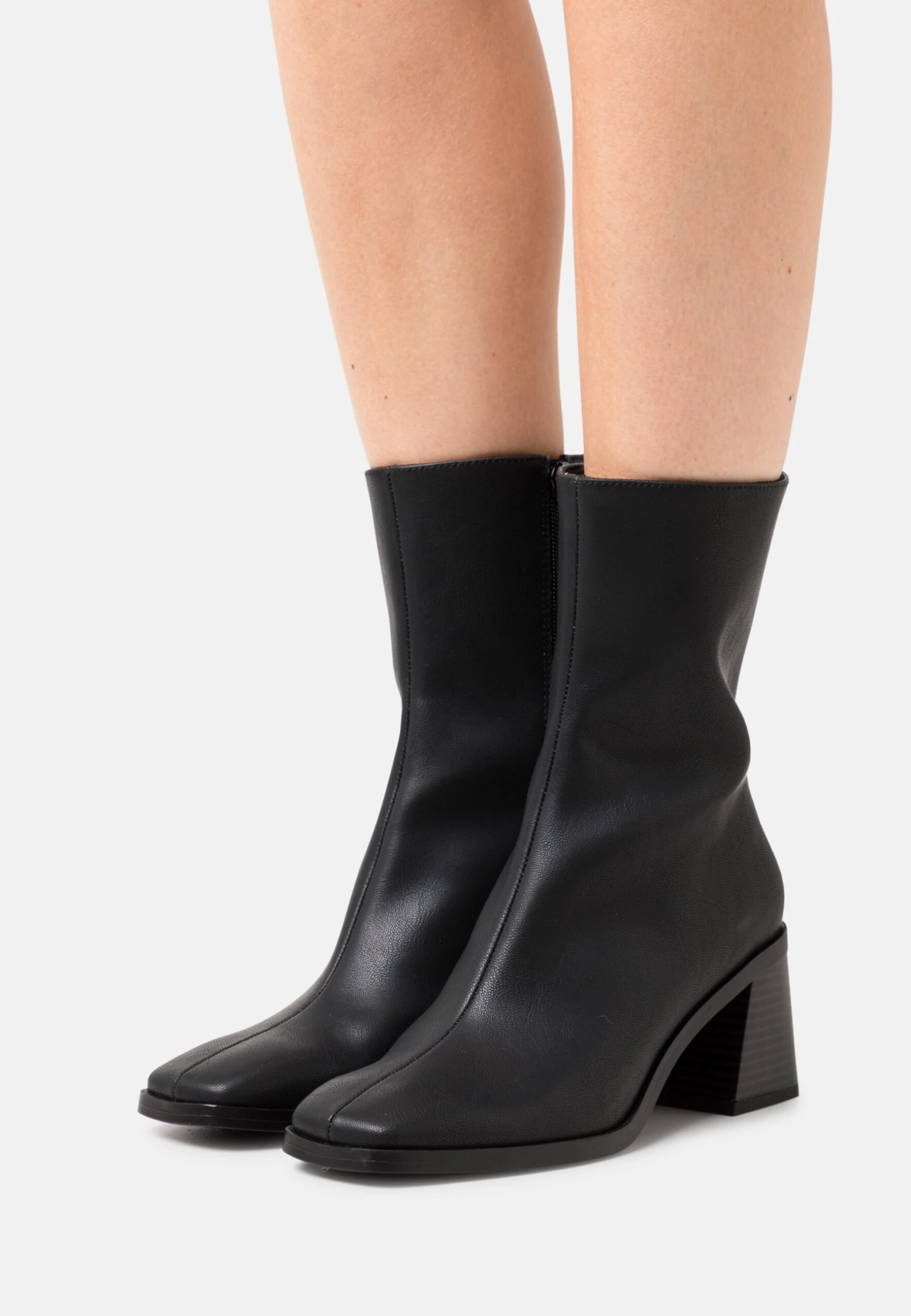 Monki Bottines - Black Dark 1 Monki Bottines - Black Dark