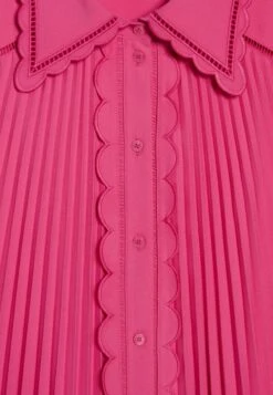 CLAUDIE PIERLOT Ramo - Robe Chemise - Bubble Gum -Magasin De Vêtements De Mode Pour Femmes 4da757ccd73a44aebd715440e56d840f