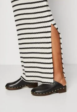 Anna Field Robe Pull - Black/White -Magasin De Vêtements De Mode Pour Femmes 54490a015b364a8f8ae5391c2abf0c31