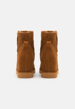 Anna Field Leather Winter Boot - Boots À Talons - Cognac 9 Anna Field Leather Winter Boot - Boots À Talons - Cognac -Magasin De Vêtements De Mode Pour Femmes 71acaf1ed93f4e8bb0d3584c9276be4d