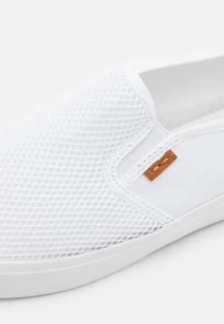 Pier One Unisex - Mocassins - White -Magasin De Vêtements De Mode Pour Femmes 7af3f76c7d3048f7ace815eb38fb78e9