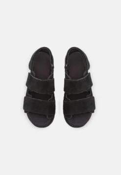 Ugg Goldenstar - Sandales À Plateforme - Black -Magasin De Vêtements De Mode Pour Femmes 8099ce17516b403a9a5019432dbfd866