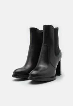 Leather - Bottines À Talons Hauts - Black 8 Leather - Bottines À Talons Hauts - Black -Magasin De Vêtements De Mode Pour Femmes 905be349a0424c6ebaa958778d635f40