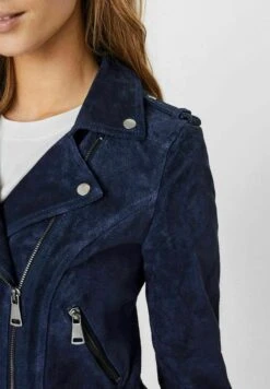 Vero Moda Veste En Cuir - Navy Blazer 7 Vero Moda Veste En Cuir - Navy Blazer -Magasin De Vêtements De Mode Pour Femmes 94acbaa7ae1f474b91b1f0be5e3392bb