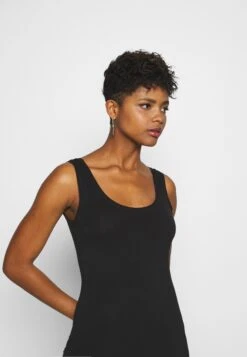 Even&Odd 2 Pack - Robe Fourreau - Black 9 Even&Odd 2 Pack - Robe Fourreau - Black -Magasin De Vêtements De Mode Pour Femmes 9cc41df338b64688a0c246fe8d011ff4