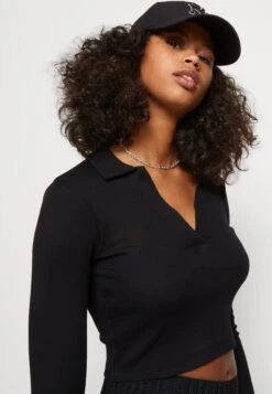 Even&Odd Long Sleeve Collar - T-Shirt À Manches Longues - Black 9 Even&Odd Long Sleeve Collar - T-Shirt À Manches Longues - Black -Magasin De Vêtements De Mode Pour Femmes aa6f27938e014275bbaec31fc0d490b5