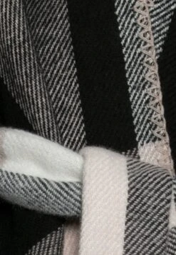 Anna Field Cape - Black/White -Magasin De Vêtements De Mode Pour Femmes acdcb6228802409186154190d6d39bbf