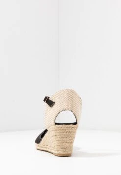 Escarpins Compensés - Black -Magasin De Vêtements De Mode Pour Femmes ba5430fa9b43405a805aad38354d4bd2