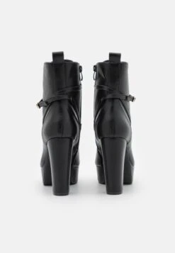 Anna Field Bottines À Lacets - Black -Magasin De Vêtements De Mode Pour Femmes be809c87eb6e49cabcfe8983baeddead