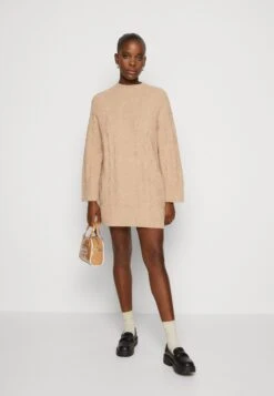 Magasin De Vêtements De Mode Pour Femmes -Magasin De Vêtements De Mode Pour Femmes bfb64b684f1a4d6fbc786f1f1a20bfe7