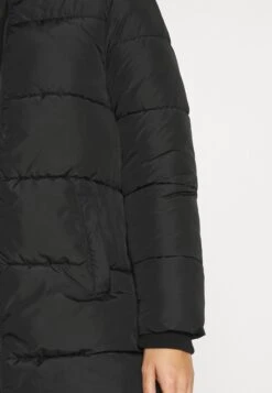 Pieces Petite Pcbee New Long Puffer Jacket - Manteau D'Hiver - Black -Magasin De Vêtements De Mode Pour Femmes c15ced94bd8148eb8c1cde072d0ef980