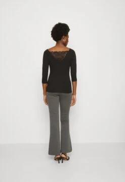 Anna Field T-Shirt À Manches Longues - Black -Magasin De Vêtements De Mode Pour Femmes c59b00df7ef74b3aa4d5052fed4c4b15