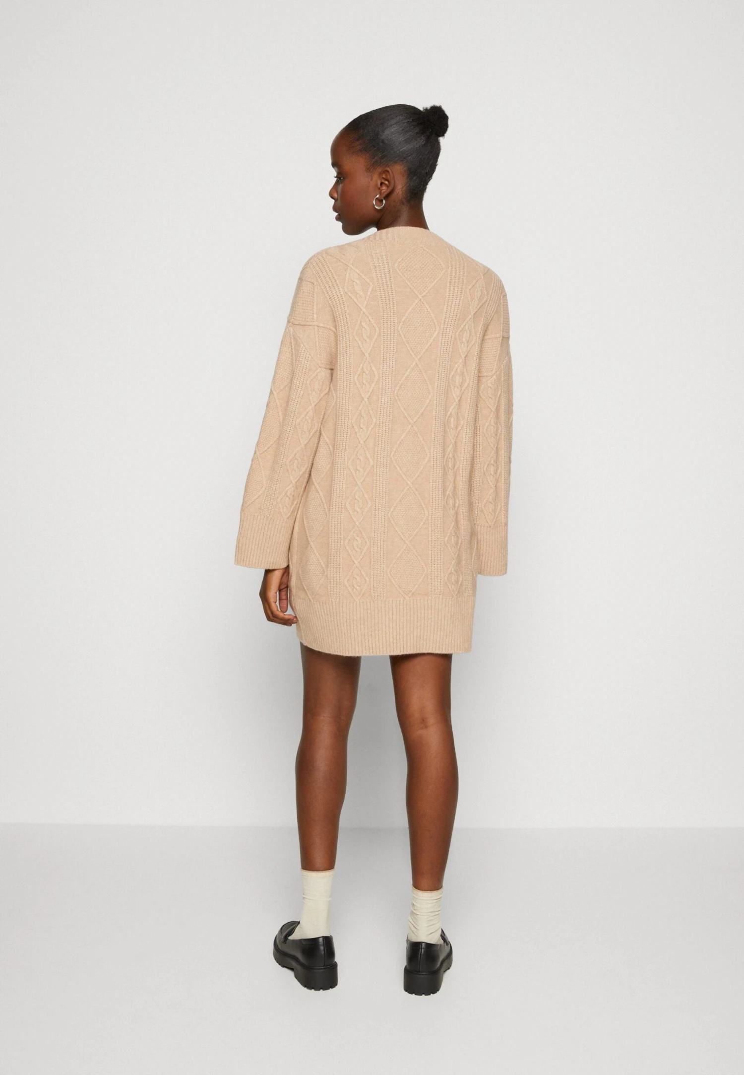 Even&Odd Perkin Ausschnitt Mini Strickkleid - Robe Pull - Tan 4 Even&Odd Perkin Ausschnitt Mini Strickkleid - Robe Pull - Tan – Image 4