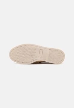 Pier One Leather Unisex - Chaussures Bateau - Beige -Magasin De Vêtements De Mode Pour Femmes df77dd037ba746e7a11c216a0cf8dae9