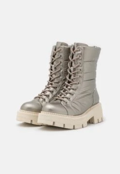 Tamaris Bottes De Neige - Champagne -Magasin De Vêtements De Mode Pour Femmes f6c090ef0c6e4ad1a679b79ccd97826e
